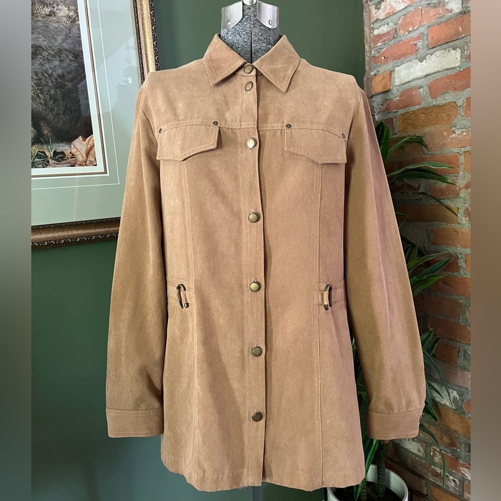 Women's Tan Jacket